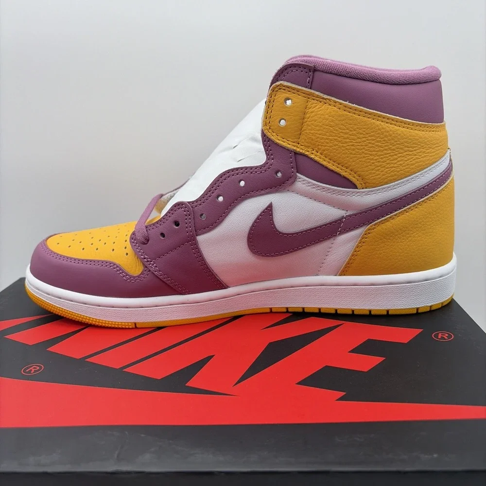 Jordan 1 Retro High OG Brotherhood 2022 Mens Sneakers 555088-706 Size 11.5